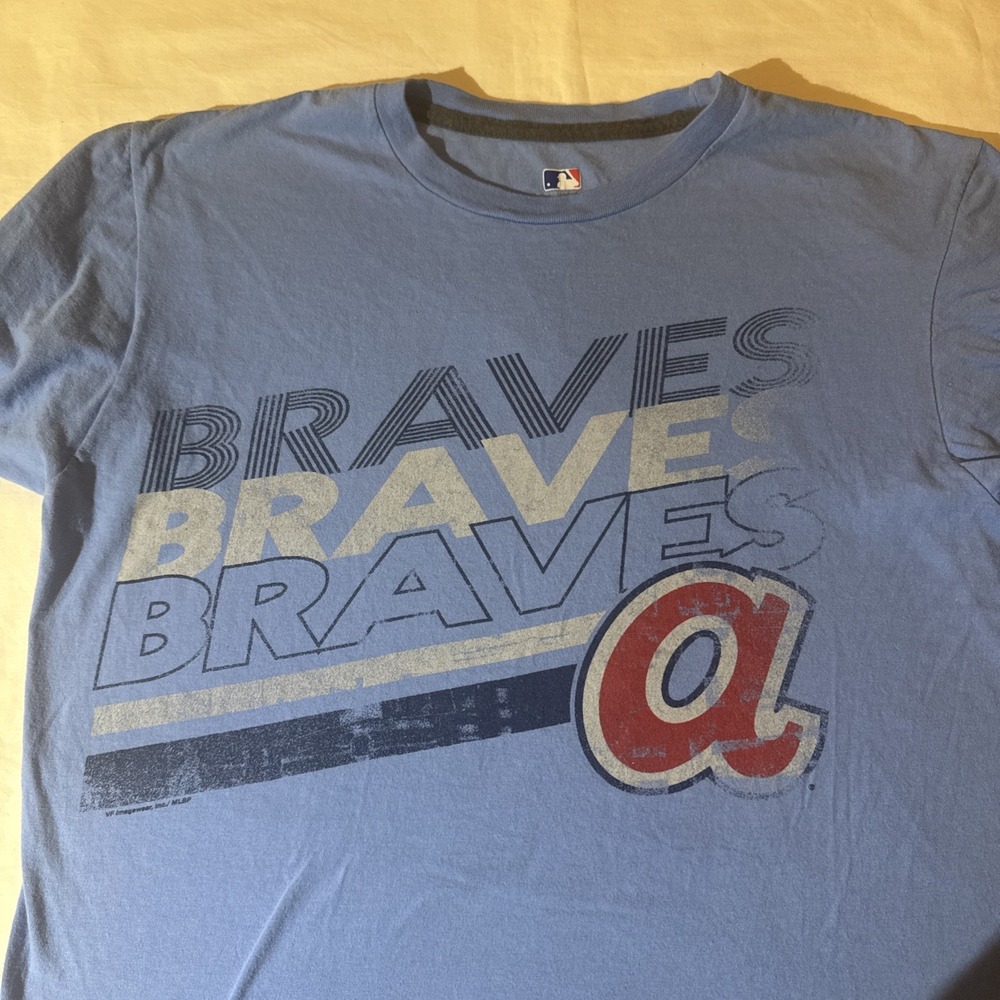 Atlanta Braves Little a T-shirt Men Large Blue Faded Distressed Logo MLB Merch